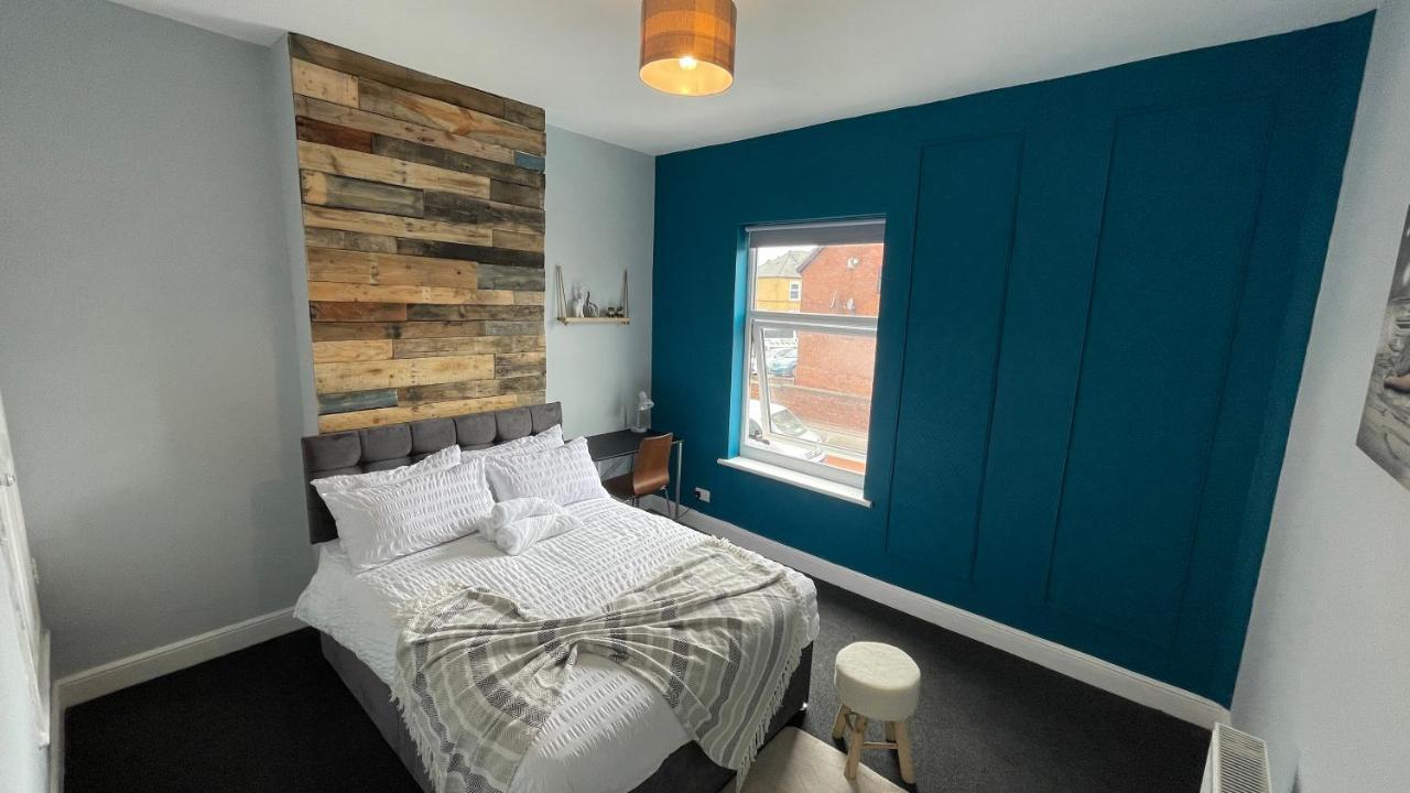 Spacious 6 Bed Home Near City & Albion Stadium Perfect For Contractors! Birmingham Zewnętrze zdjęcie